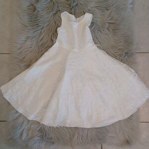 Petite Adele White Lace Overlay Wedding Flower Girl Formal Dress Size 4